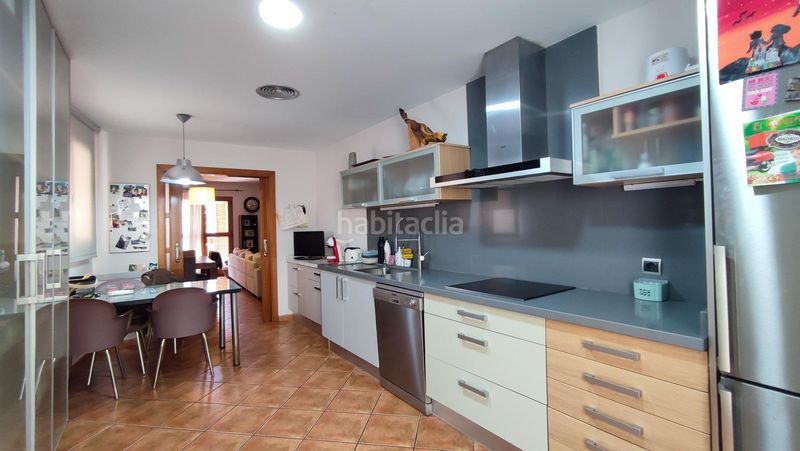 Foto c7be5cb1-9332-4b00-baae-ce12a35e2134. Casa amb aparcament a Tavernes de la Valldigna