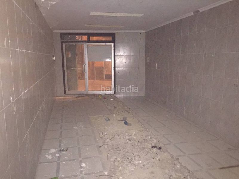 Foto 5ec1a86f-d28d-439b-818e-8e1e67dbcc08. Local comercial a Sucs Lleida