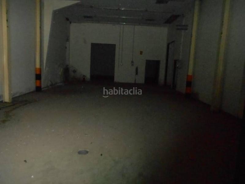 Foto a4674613-35b7-4801-89bc-5399678215c9. Industrial building in Alcarràs