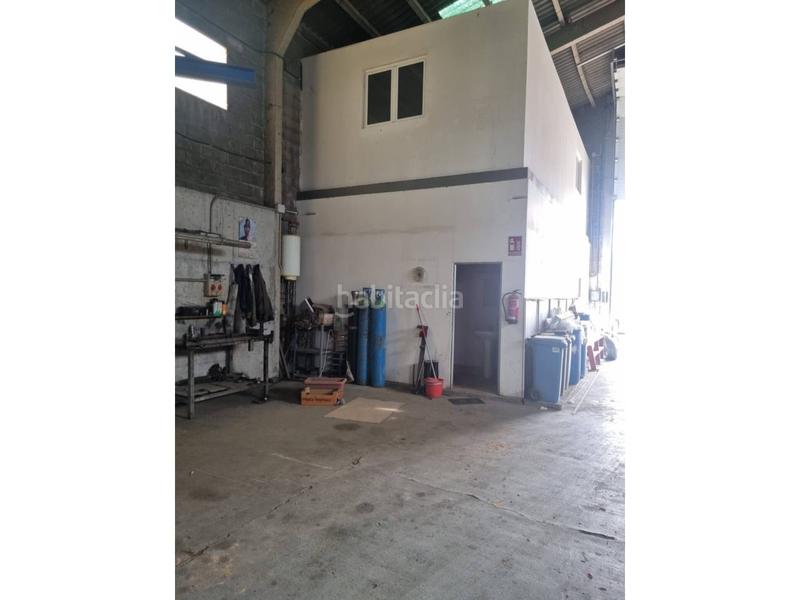 Foto 05dbe622-bc8a-4f1a-a786-9392771e81cc. Capannone industriale in Artesa de Lleida