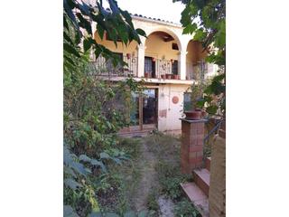 Casa en De la bassa ag 2. Casa de pueblo parcialmente reformada