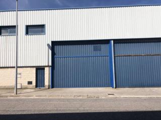 Bâtiment à usage industriel  De la noguera. Nave comercial en alquiler en cervera