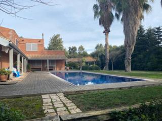 Xalet  Carrer de clarà. Torre en venta en cabrera de mar