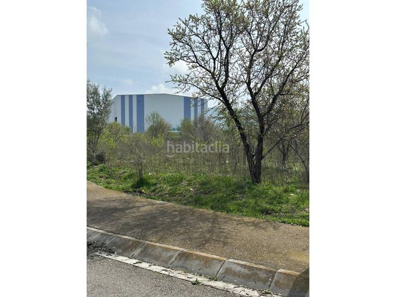 Foto 0b6bdb59-6bc1-4e7a-9acf-928b6a98f218. Area edificabile industriale in Cervera