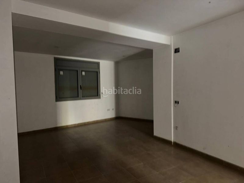 Foto ccffb773-93b0-43ab-a9b1-6caf50ca2465. Casa amb aparcament a Cervera