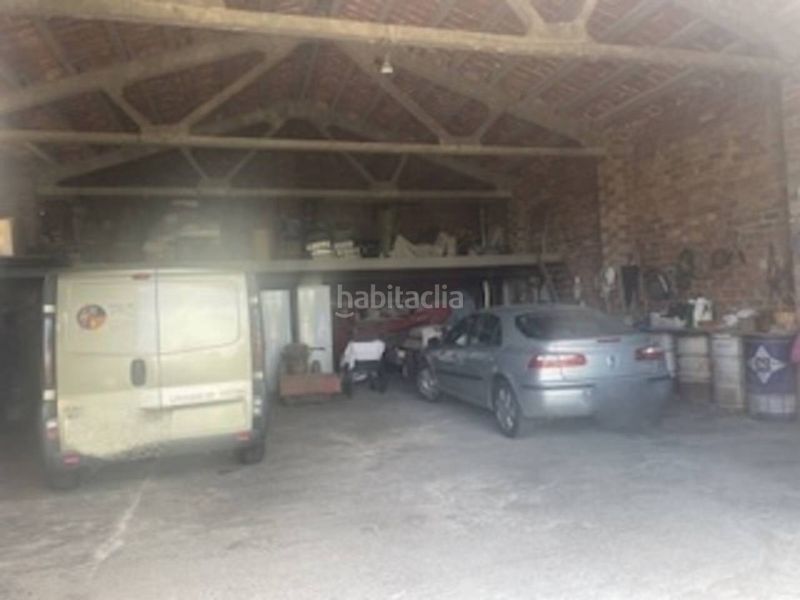 Foto 50149b8c-872e-489e-83a8-b17b42864189. Xalet amb calefacció aparcament piscina a Llívia Lleida