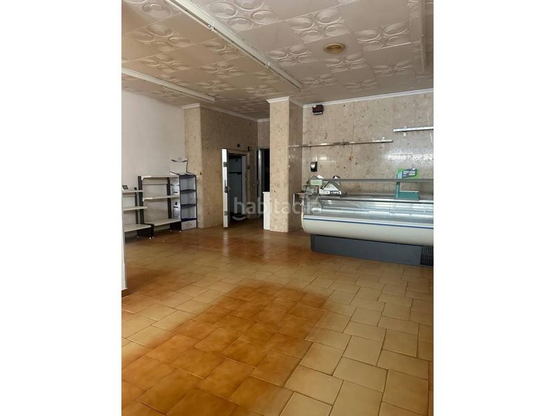 Foto b1eaad2c-d37a-4a9c-a1d0-e2318bd4c3e4. Lloguer edifici a Cervera