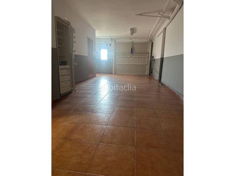 Foto c2fdd2a6-b5d2-448b-bf29-b4d34f2fd6b6. Casa amb calefacció aparcament a Cervera