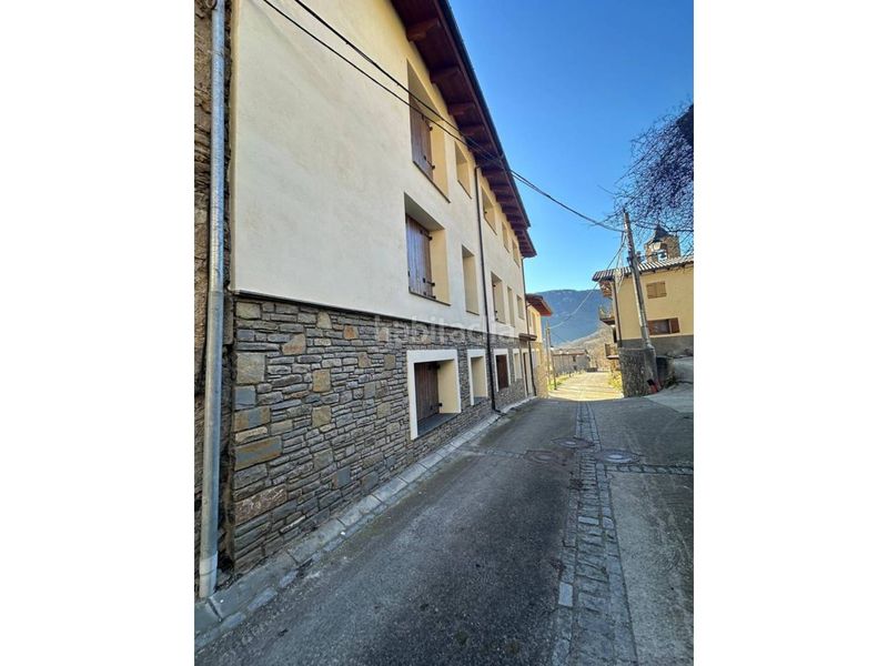 Foto 52787746-4f15-485d-8f00-21f3abe87436. Edifici a Pont de Suert (El)
