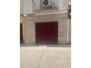Miete Geschäftsraum  Calle santa anna. Local comercial en alquiler en cervera