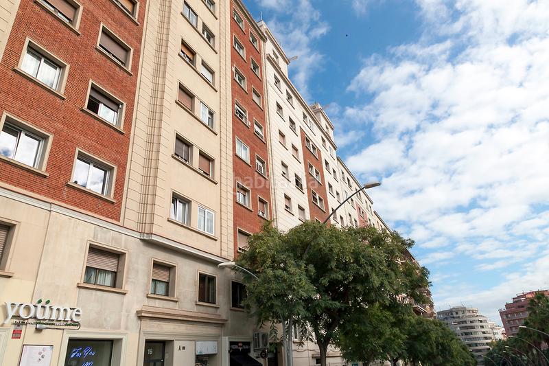 Foto 3bf8357c-0369-4ef0-89f6-72123b0fe05b. Piso  para reformar en ronda guinardo en La Salut Barcelona