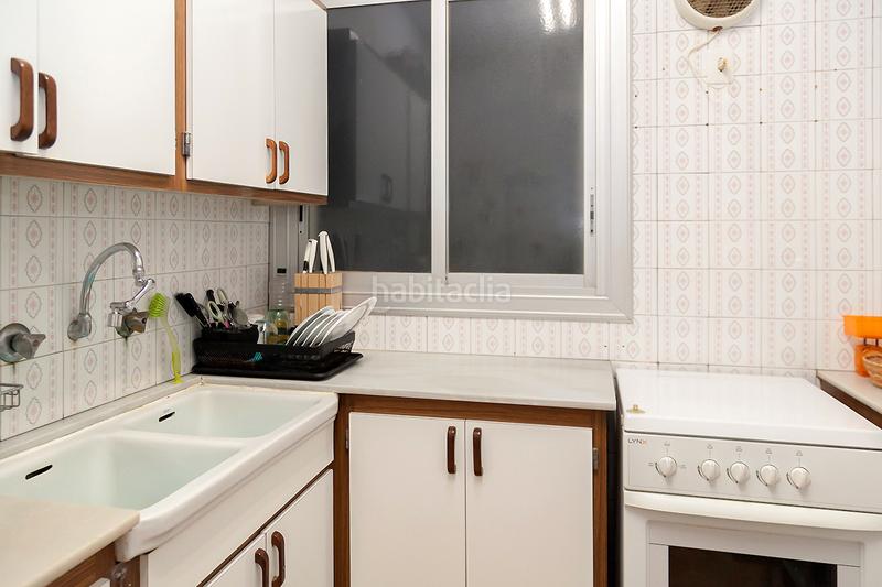 Foto b3fc63b1-7d8f-41eb-8407-dcf10eed88d7. Piso  para reformar en ronda guinardo en La Salut Barcelona