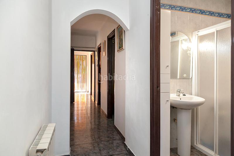 Foto 5a8465a8-5b47-4f8a-913e-92d3a3233be6. Casa con riscaldamento parcheggio in Santa Maria-Terra Nostra Montcada i Reixac