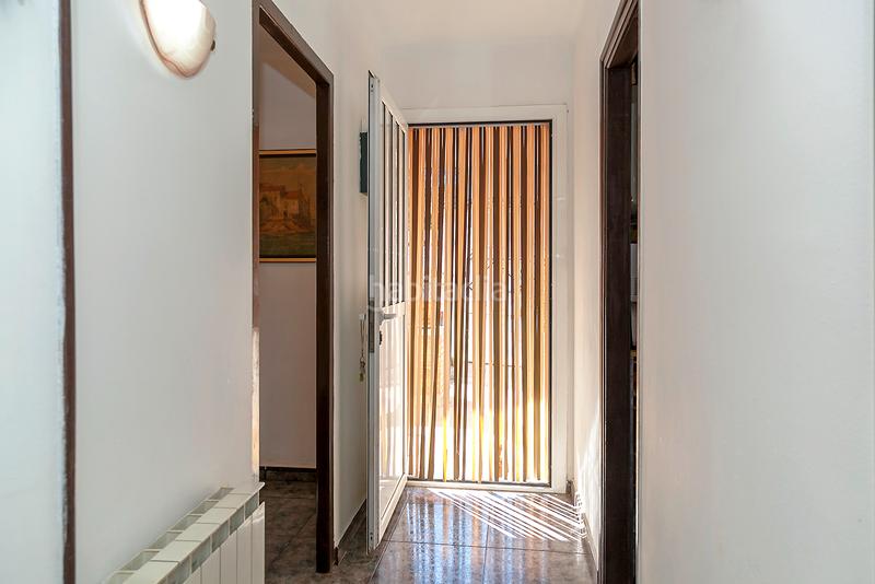 Foto 88792228-73b7-4cd5-b49d-1734ff694815. Casa con riscaldamento parcheggio in Santa Maria-Terra Nostra Montcada i Reixac