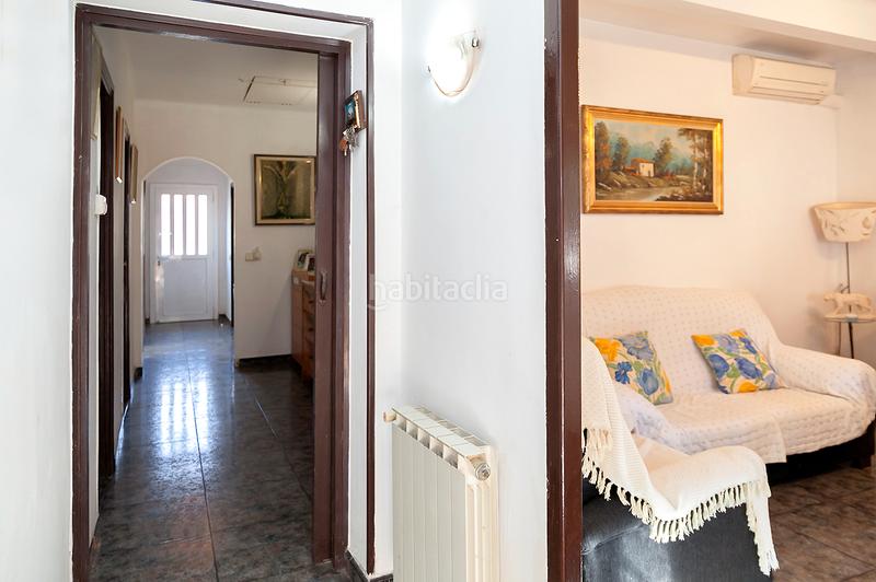 Foto db842f0f-dd20-4527-9914-9b18ecd532ec. Casa con riscaldamento parcheggio in Santa Maria-Terra Nostra Montcada i Reixac