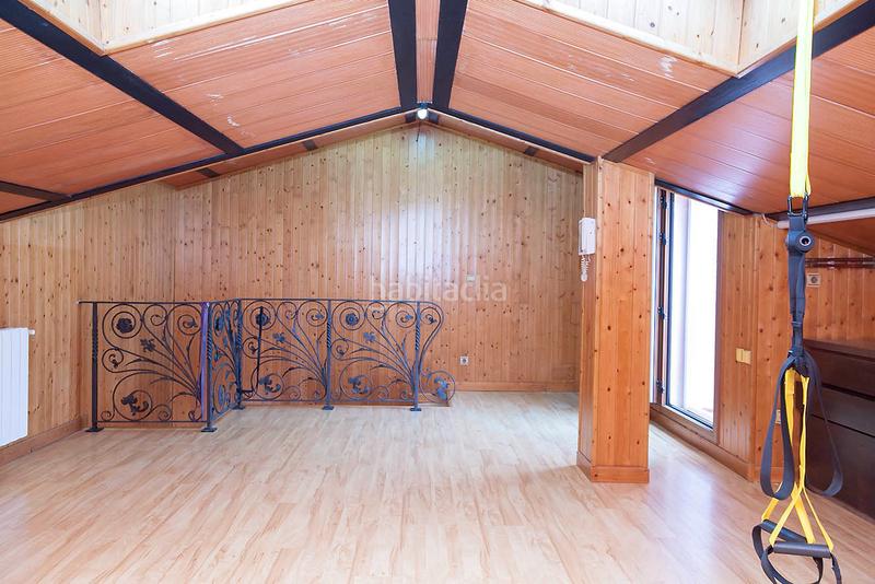 Foto 2964155d-6bc0-4c15-9a5d-34cb048020a6. Casa adosada en Estruch-Eixample Prat de Llobregat (El)