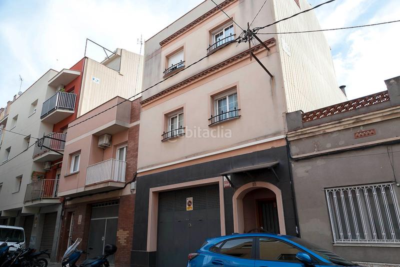 Foto 396f2291-e8ec-40c3-8b0c-8fe1322a8f66. Casa adosada en Estruch-Eixample Prat de Llobregat (El)
