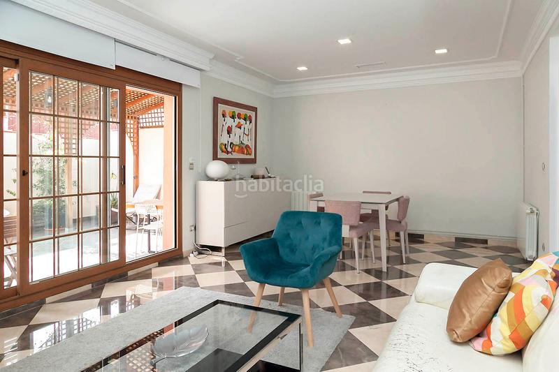 Foto 3976129a-951a-4f83-8583-35cbb2f5a07f. Maison jumelée avec cheminée chauffage parking dans Prat de Llobregat (El)