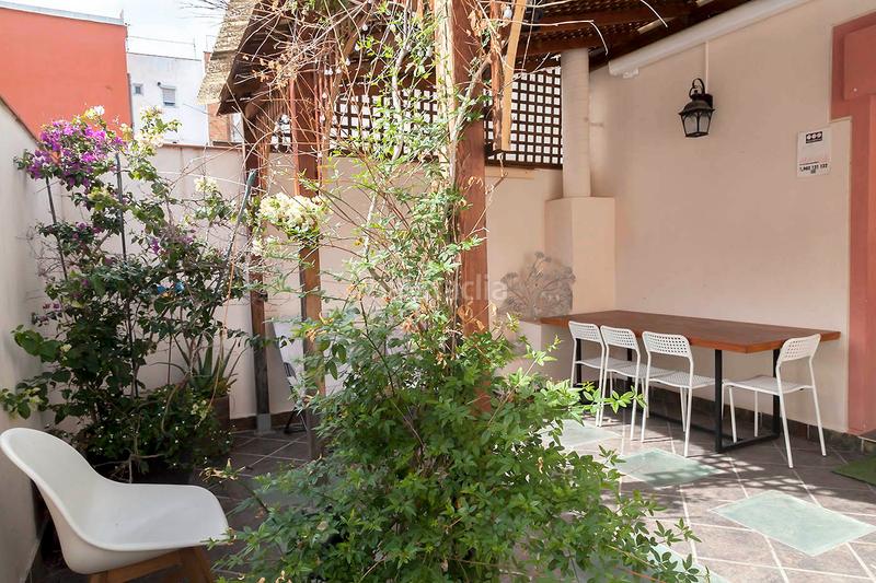 Foto d2495e99-12db-4f80-b4aa-a885eb19521e. Semi detached house with fireplace heating parking in Prat de Llobregat (El)