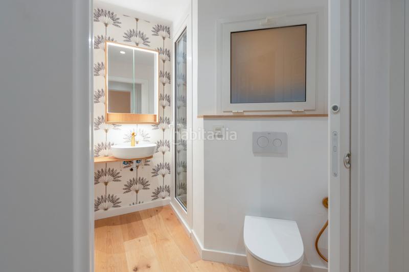 Foto 345e68ea-7d2c-46c9-80ce-8d1bf478e6d9. Etagenwohnung in Vila de Gràcia Barcelona