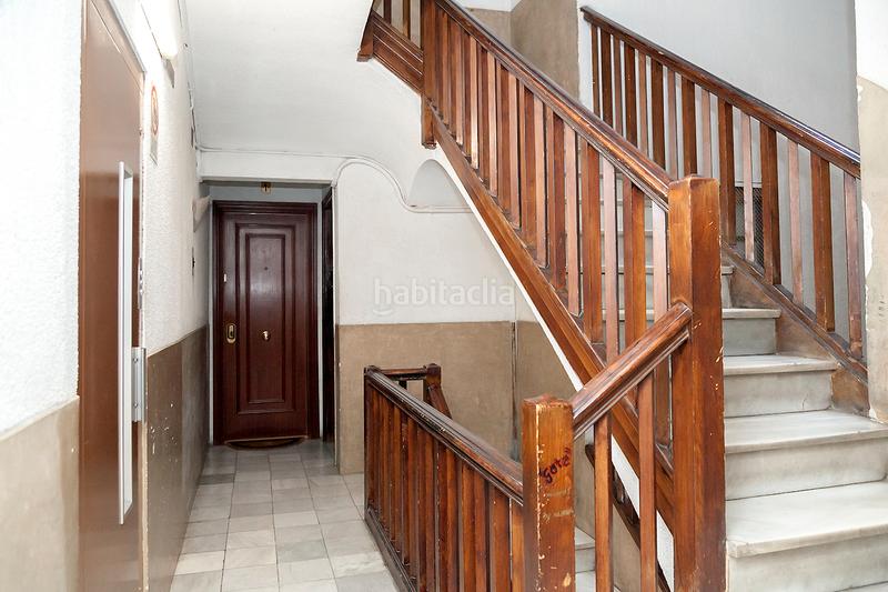 Foto e9dd9c99-7f25-44cc-b783-4a65dc171386. Etagenwohnung in carrer de siracusa 13 in Vila de Gràcia Barcelona