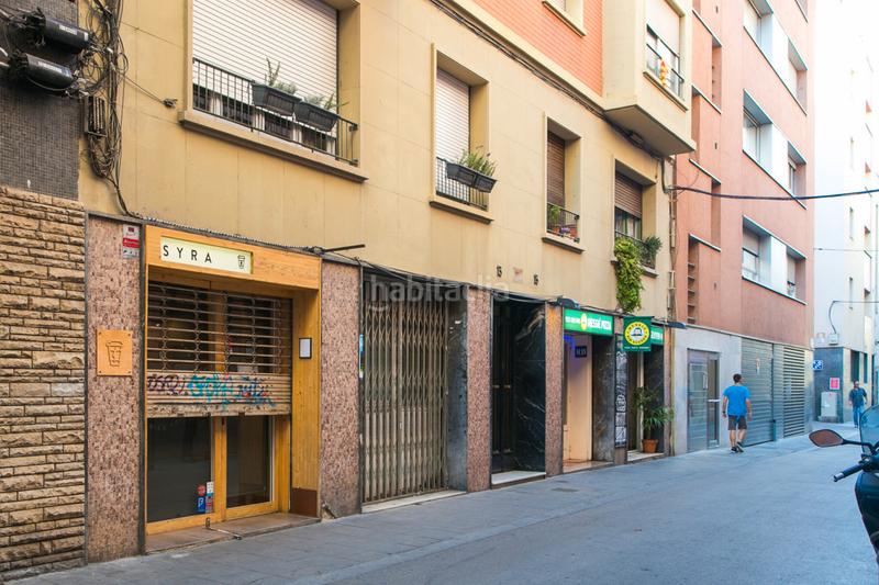 Foto 9cd93417-ea12-490f-b13f-6d8efcd9994b. Piso en carrer de siracusa 13 en Vila de Gràcia Barcelona