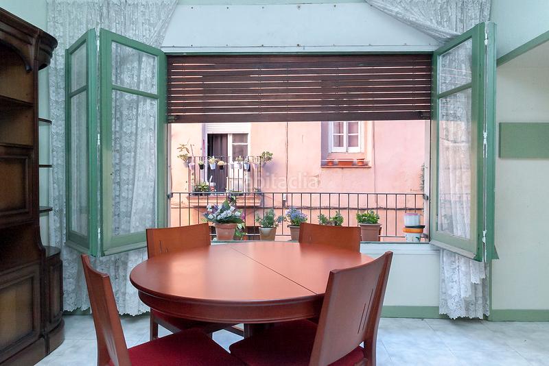 Foto c5a1af9c-327b-4ef7-8bf6-c767e94e06f0. Piso en carrer de siracusa 13 en Vila de Gràcia Barcelona