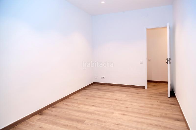 Foto 29c7149a-c116-4a96-bad0-fea518aec2a3. Appartamento in carrer de les camèlies 99 in Baix Guinardó Barcelona