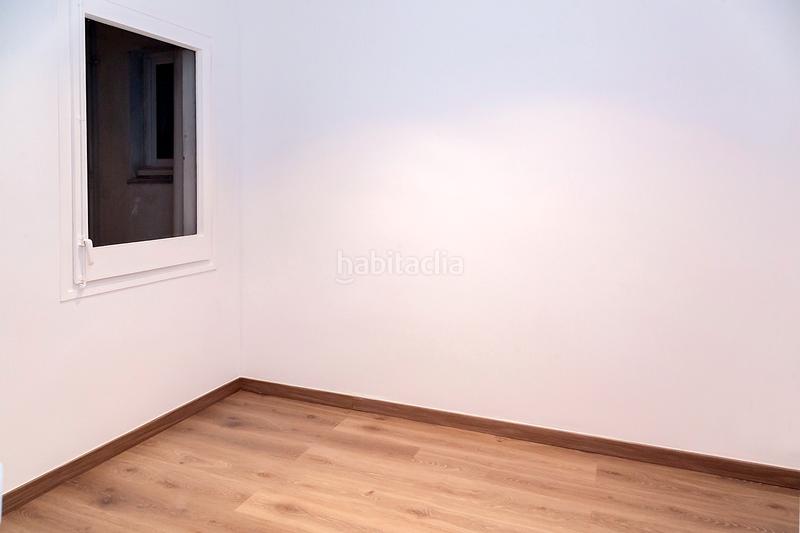 Foto 4036dad1-d336-4cbf-8fdc-761b0f43f4ed. Appartamento in carrer de les camèlies 99 in Baix Guinardó Barcelona