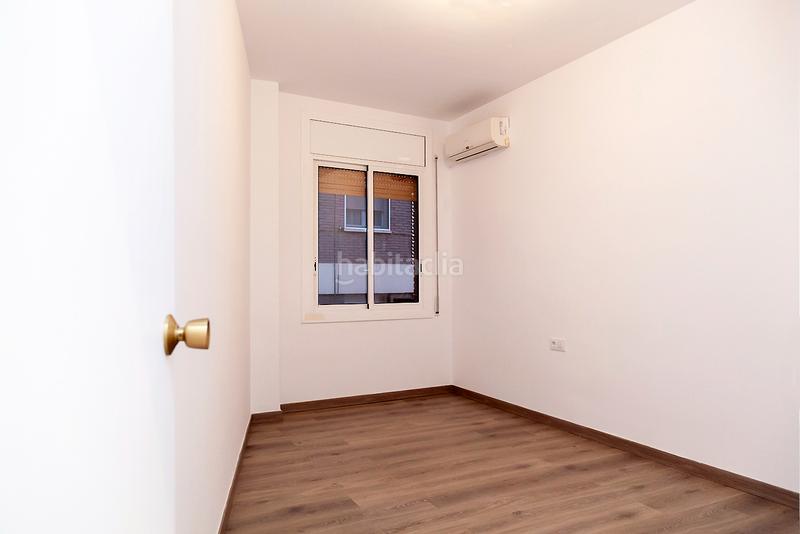 Foto a666617e-71b7-4b87-98aa-cb74c4f9ca9b. Appartamento in carrer de les camèlies 99 in Baix Guinardó Barcelona