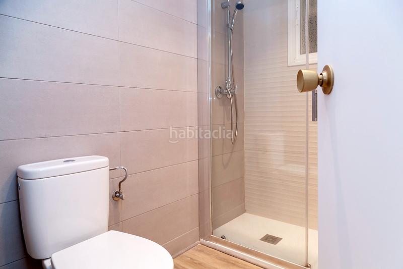 Foto bc5f9346-49bb-4e7e-baa8-259d6e6ff380. Appartamento in carrer de les camèlies 99 in Baix Guinardó Barcelona