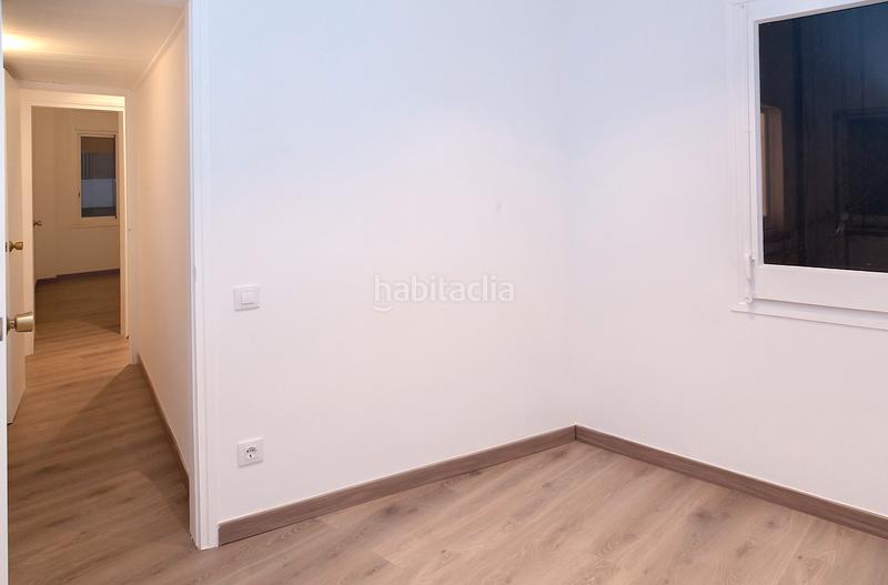 Foto d8efa91c-b05b-49fa-a730-37dfc703eb5c. Appartamento in carrer de les camèlies 99 in Baix Guinardó Barcelona