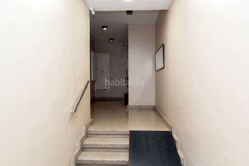 Foto c702adc1-a7d2-4fb7-bd3e-f8f156b35492. Piso en Putget - Farró Barcelona