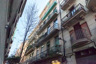 Pis a Carrer de ram�n y cajal 32. Psio en venta en plaza revoluci�n.