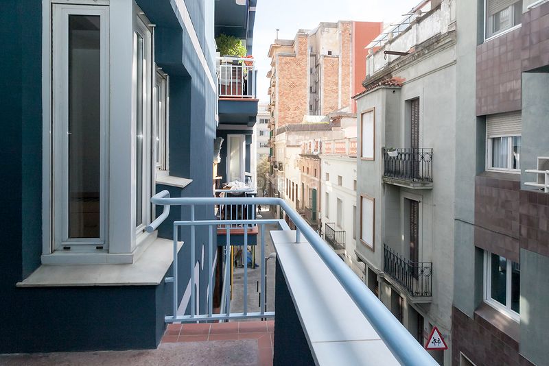 Foto 7f4f97dc-9597-47bd-acbb-d55300a51811. Pis amb calefacció aparcament a Vila de Gràcia Barcelona