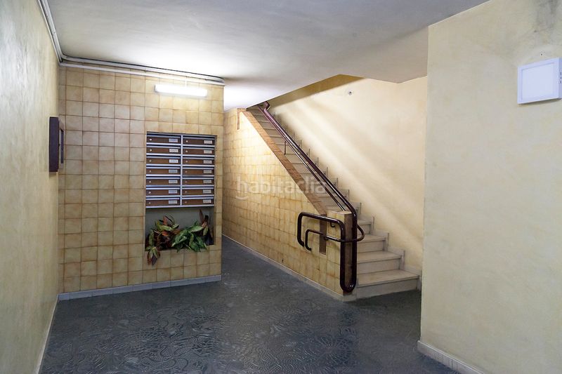 Foto b24d2400-1533-4311-9c2c-29ea0907858e. Pis amb calefacció aparcament a Vila de Gràcia Barcelona