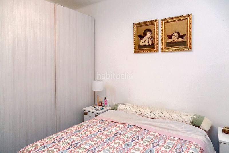 Foto 504d691d-6625-4c5a-bca7-7531615db179. Pis a plaça d'artós 9999 a Sarrià Barcelona