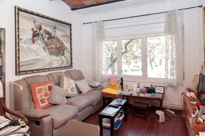 Foto 685aaa81-5b5e-4e4a-b907-0b8d135bee12. Pis a plaça d'artós 9999 a Sarrià Barcelona