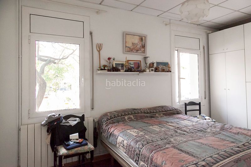 Foto 8631a7f1-bb1c-480d-88ca-22c616635e6b. Pis a plaça d'artós 9999 a Sarrià Barcelona