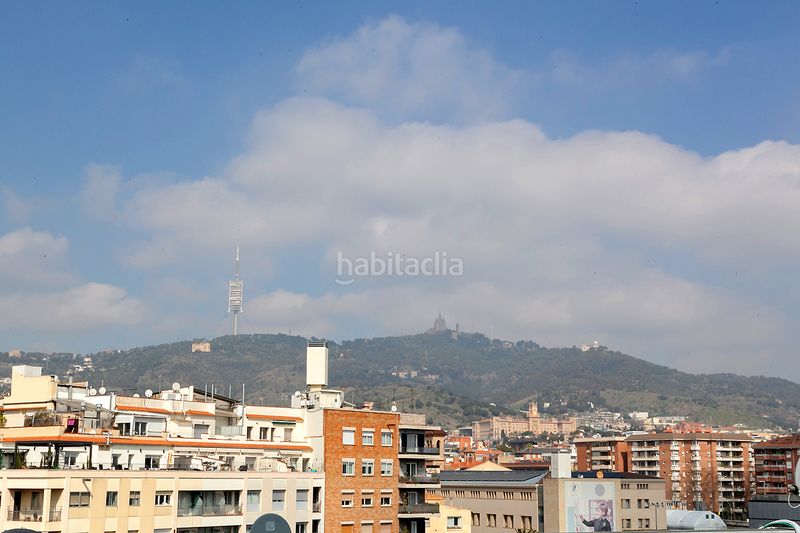 Foto 8d3a49c9-8214-4444-9e0a-5413c8d6f8e1. Pis a plaça d'artós 9999 a Sarrià Barcelona