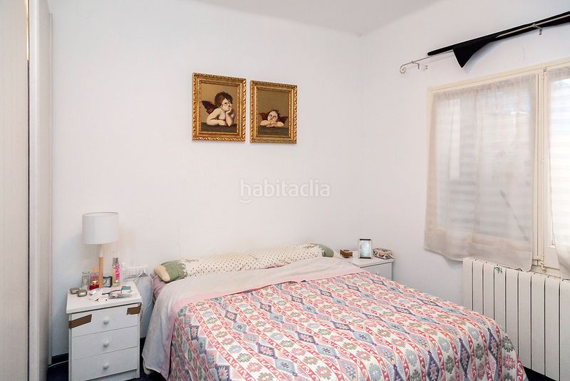 Foto d9a2a1a6-9882-4905-9e16-00c2353678d8. Pis a plaça d'artós 9999 a Sarrià Barcelona