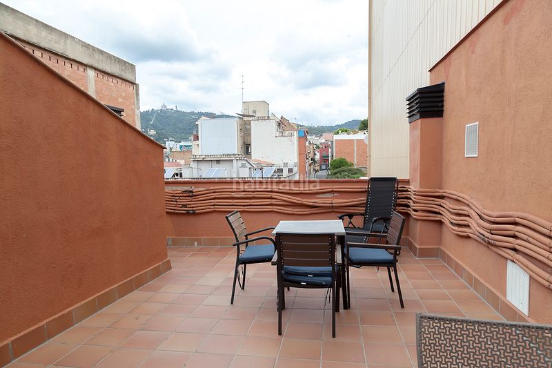 Foto 02e40db9-77ec-41e7-a559-70616e2acce3. Dúplex amb calefacció a La Salut Barcelona