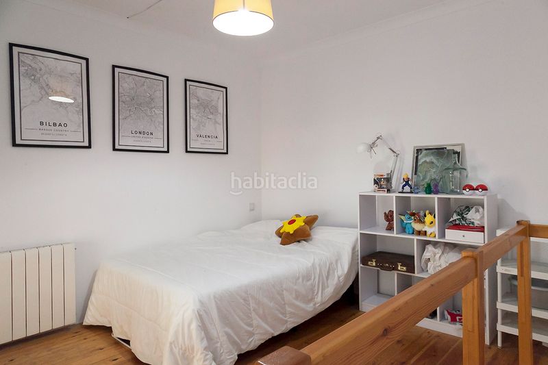 Foto 69c8b186-944f-4649-a0e2-adc815d0daf7. Pis amb calefacció a Vila de Gràcia Barcelona