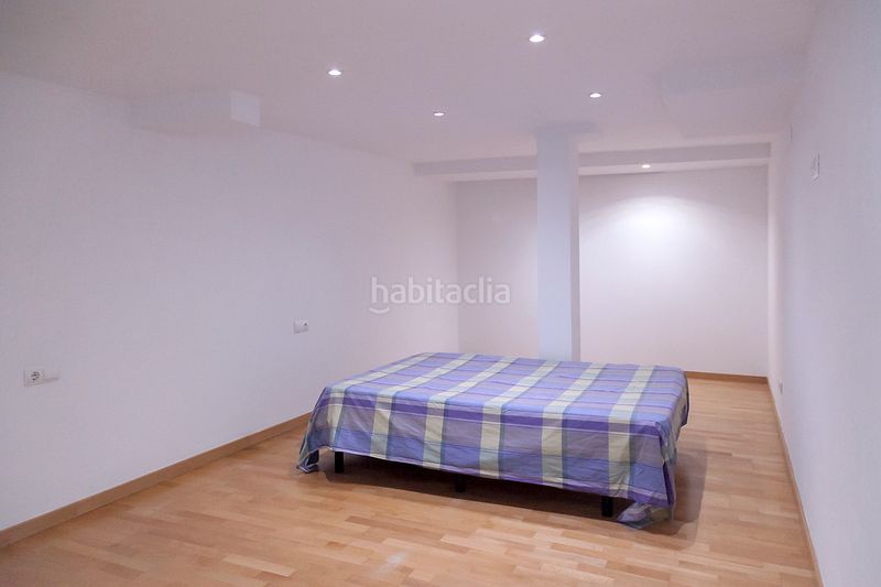 Foto f43b524a-92a3-4b32-a0b1-565c021861eb. Pis a El Coll Barcelona