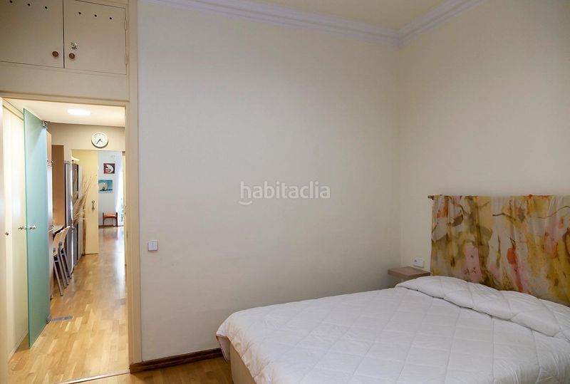 Foto 06c1a17c-5030-48fb-8428-d0b05d9edb88. Pis a Vila de Gràcia Barcelona