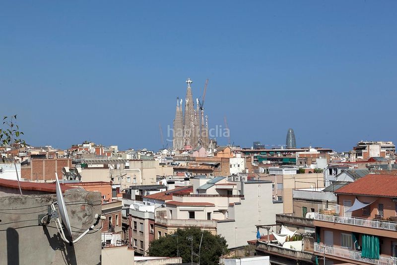 Foto bef8512d-487b-45ac-9d81-c903d93fdd58. Pis a Vila de Gràcia Barcelona