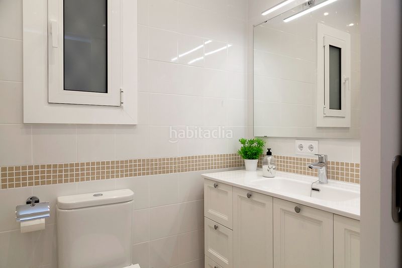 Foto add5a624-beed-439d-8bb1-0d214b8a563a. Pis a Vila de Gràcia Barcelona