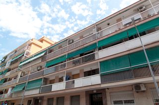 Etagenwohnung  Carrer de l'estany de la murtra. Piso en venta en estany murtra
