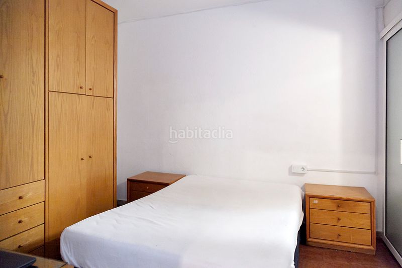 Foto a819ff47-ad7a-48f4-9918-8e47de38f930. Pis a Sagrada Família Barcelona