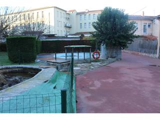 Lloguer Local Comercial a Avinguda sant joan 14. Local en alquiler en olot